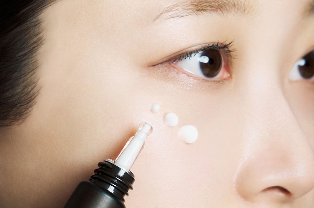 SKIN1004 Krēms ādai ap acīm