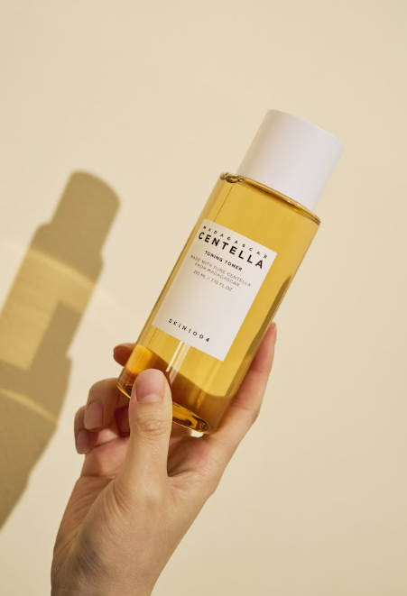 SKIN1004 Madagascar CENTELLA TONING TONER 210ml